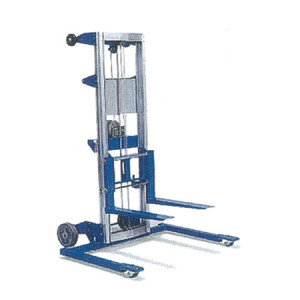 NOVA TRUCK WINCH STACKER